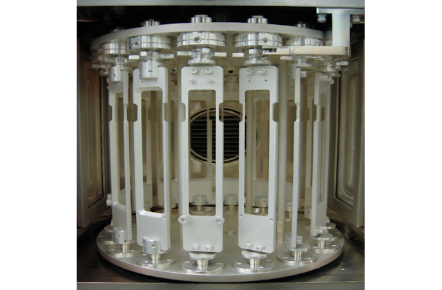 Варианты исполнения рабочей камеры